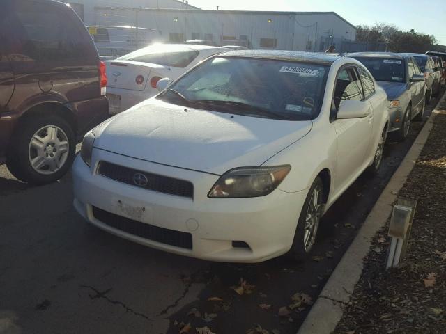 JTKDE177950058829 - 2005 TOYOTA SCION TC WHITE photo 2