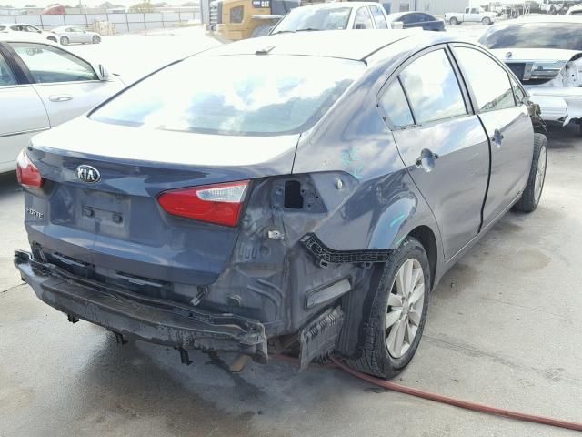 KNAFX4A65E5121226 - 2014 KIA FORTE LX GRAY photo 4