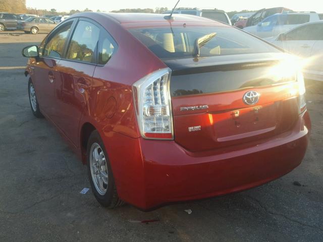 JTDKN3DU5A0193269 - 2010 TOYOTA PRIUS RED photo 3