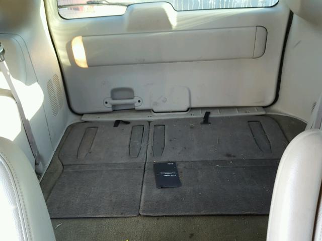 2A8GP54L27R273736 - 2007 CHRYSLER TOWN & COU 金色 照片 9