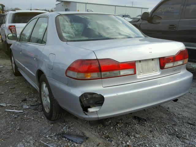 1HGCG16502A015355 - 2002 HONDA ACCORD EX SILVER photo 3