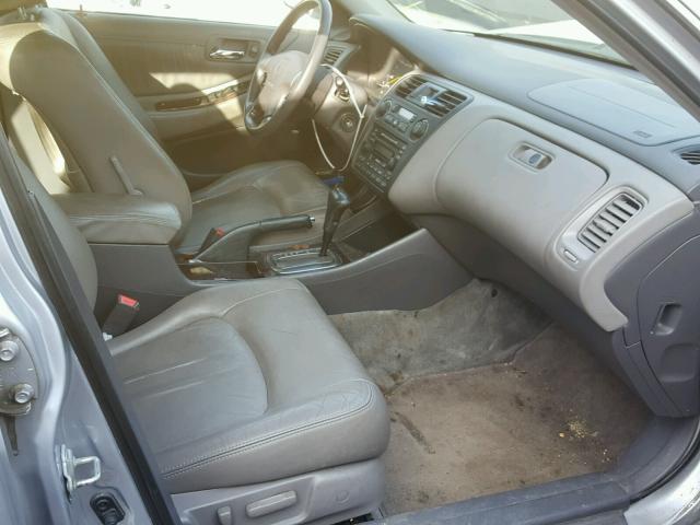 1HGCG16502A015355 - 2002 HONDA ACCORD EX SILVER photo 5