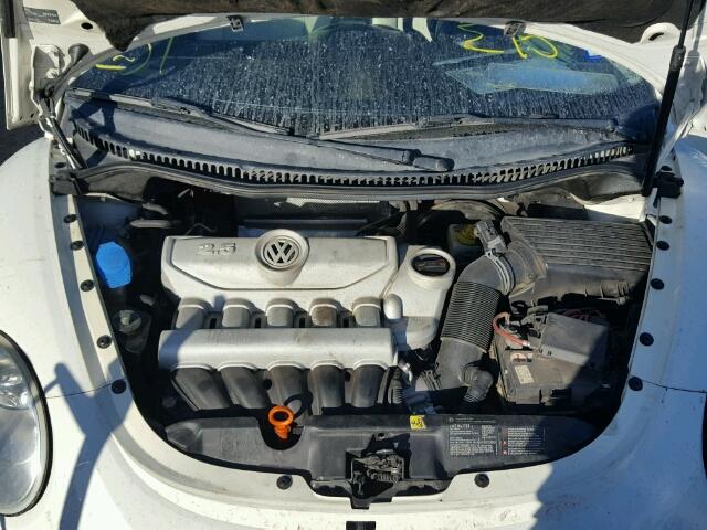 3VWFW31C28M517938 - 2008 VOLKSWAGEN NEW BEETLE თეთრი ფოტო 7