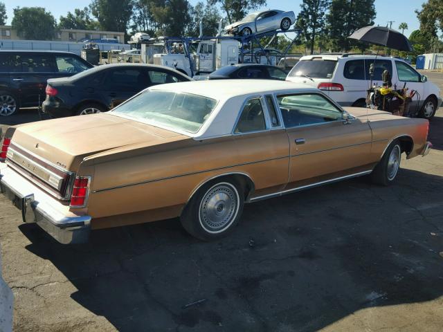 0000005J62H135845 - 1975 FORD LTD BROWN photo 4