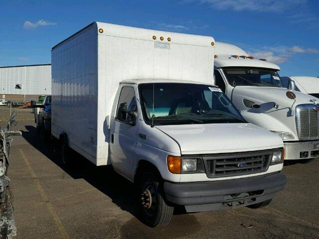 1FDXE45P95HA78486 - 2005 FORD ECONOLINE WHITE photo 1