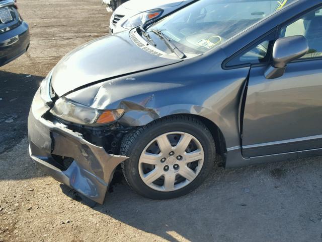 2HGFA16539H538489 - 2009 HONDA CIVIC LX SILVER photo 9