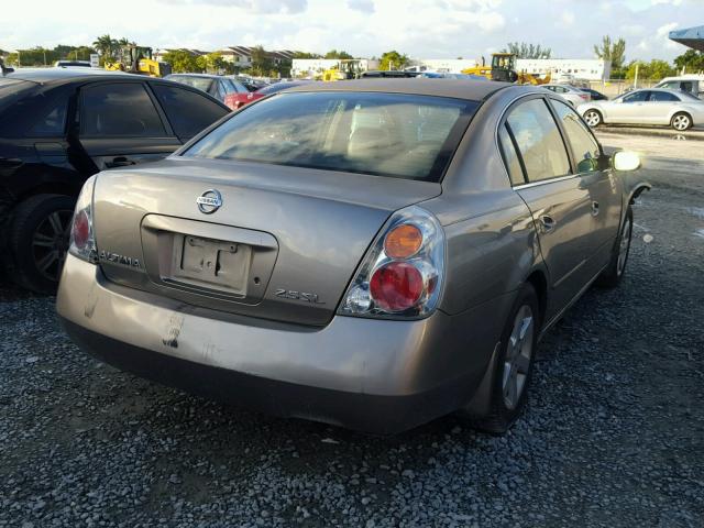 1N4AL11D83C283890 - 2003 NISSAN ALTIMA BAS GOLD photo 4