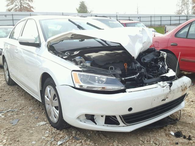 3VWDP7AJ3DM415939 - 2013 VOLKSWAGEN JETTA SE WHITE photo 1