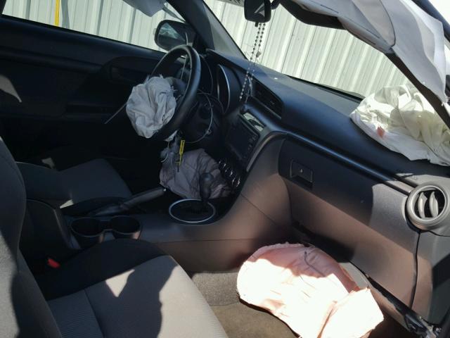 JTKJF5C79FJ007372 - 2015 TOYOTA SCION TC 白色 照片 5