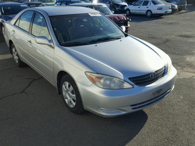 4T1BE30K14U898938 - 2004 TOYOTA CAMRY LE SILVER photo 1
