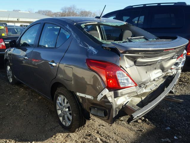 3N1CN7AP3HL842660 - 2017 NISSAN VERSA S GRAY photo 3