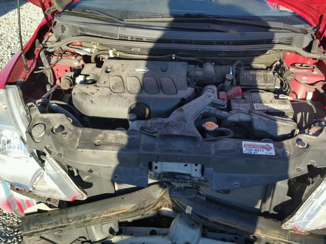 3N1BC13E29L448336 - 2009 NISSAN VERSA S RED photo 7