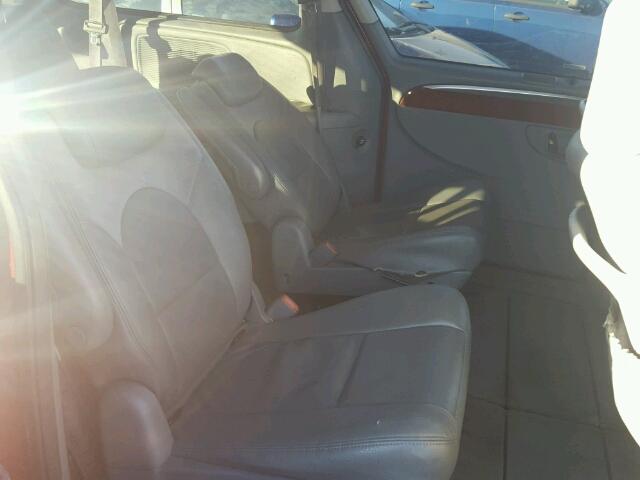 2A8GP64L76R757647 - 2006 CHRYSLER TOWN & COU RED photo 6