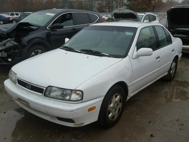 JNKCP01D1TT544258 - 1996 INFINITI G20 WHITE photo 2