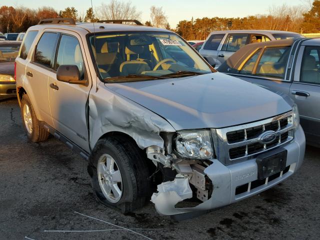 1FMCU03Z88KD76307 - 2008 FORD ESCAPE XLT SILVER photo 1