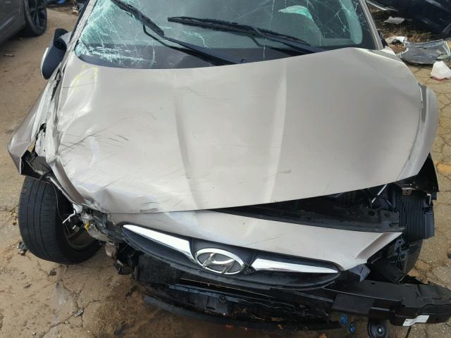 KMHCU5AE0EU174493 - 2014 HYUNDAI ACCENT GLS TAN photo 7