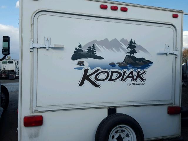 47CTS5J237J165239 - 2007 KODI TRAILER WHITE photo 8