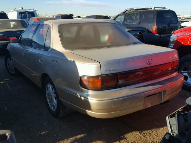 4T1GK13E7RU020866 - 1994 TOYOTA CAMRY XLE GOLD photo 3