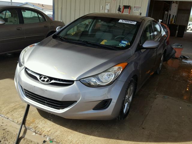 KMHDH4AEXBU104532 - 2011 HYUNDAI ELANTRA GL GRAY photo 2