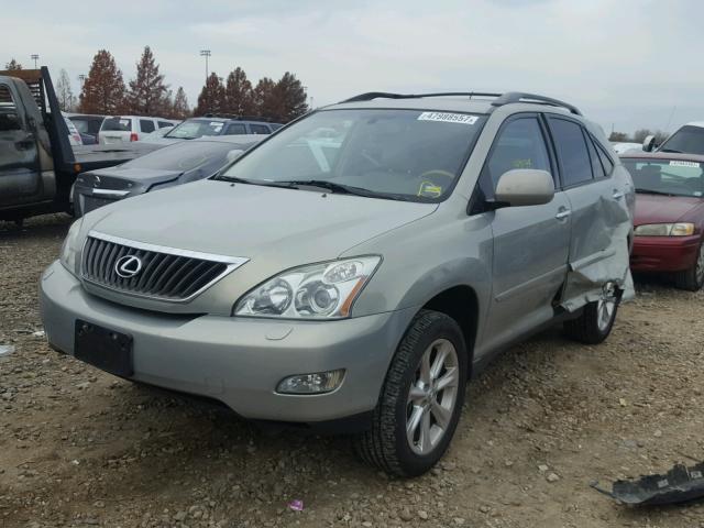 2T2HK31U29C102883 - 2009 LEXUS RX 350 SILVER photo 2