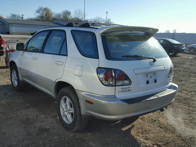 JTJHF10U120276200 - 2002 LEXUS RX 300 WHITE photo 3