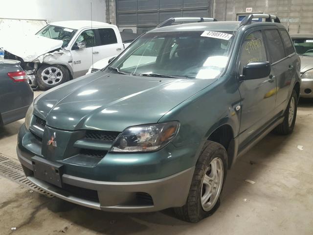 JA4LZ31G03U120615 - 2003 MITSUBISHI OUTLANDER GREEN photo 2