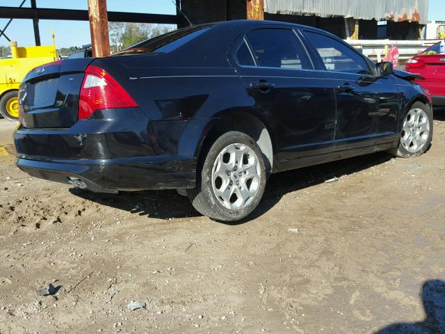 3FAHP0HA5BR203020 - 2011 FORD FUSION SE BLACK photo 4