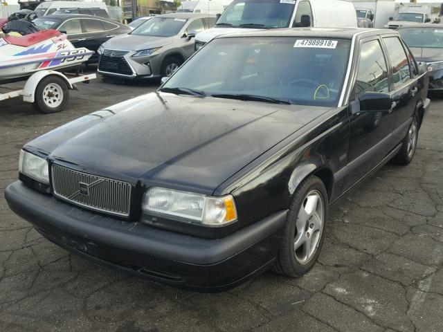 YV1LS5714S2230077 - 1995 VOLVO 850 BLACK photo 2