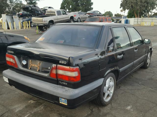 YV1LS5714S2230077 - 1995 VOLVO 850 BLACK photo 4