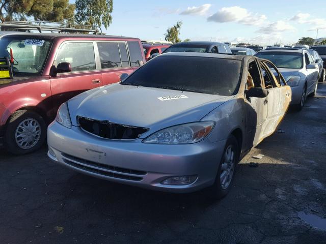 4T1BE30KX3U697571 - 2003 TOYOTA CAMRY LE 银色 照片 2