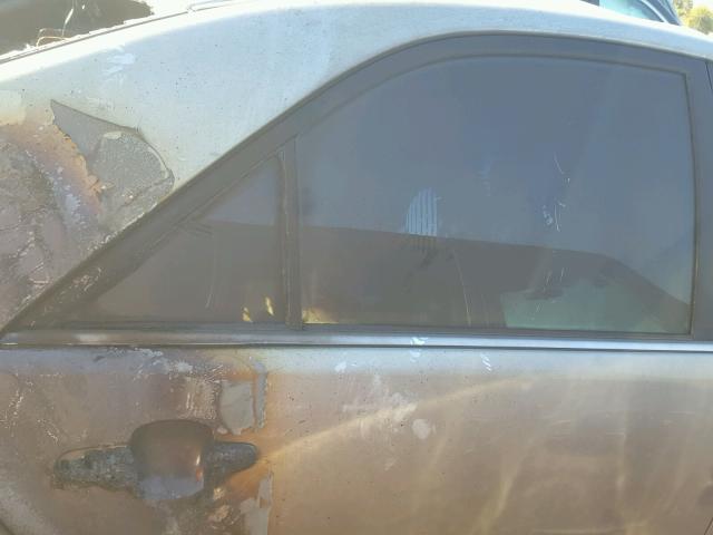 4T1BE30KX3U697571 - 2003 TOYOTA CAMRY LE 银色 照片 5