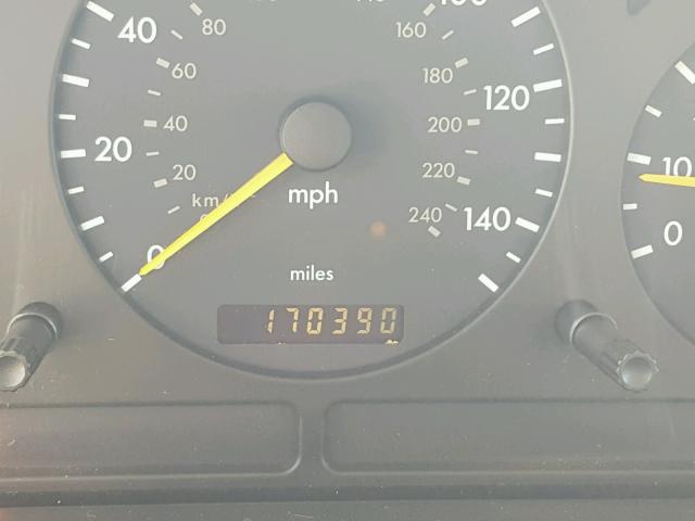 4JGAB75EX2A302934 - 2002 MERCEDES-BENZ ML 500 BLUE photo 8