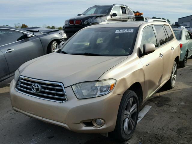 JTEES42A182000873 - 2008 TOYOTA HIGHLANDER GOLD photo 2