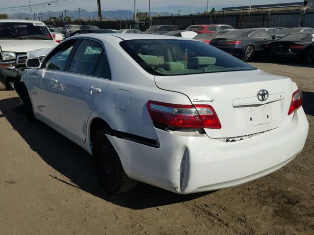 4T4BE46K09R137151 - 2009 TOYOTA CAMRY BASE WHITE photo 3