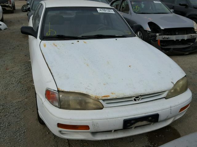 JT2BG12K7T0372571 - 1996 TOYOTA CAMRY DX WHITE photo 9