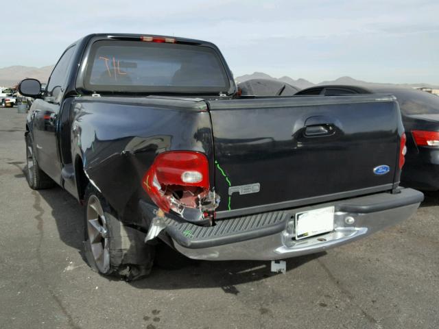 1FTRF07W7XKB60715 - 1999 FORD F150 BLACK photo 3