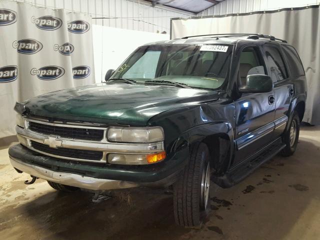 1GNEC13ZX2J179665 - 2002 CHEVROLET TAHOE C150 GREEN photo 2