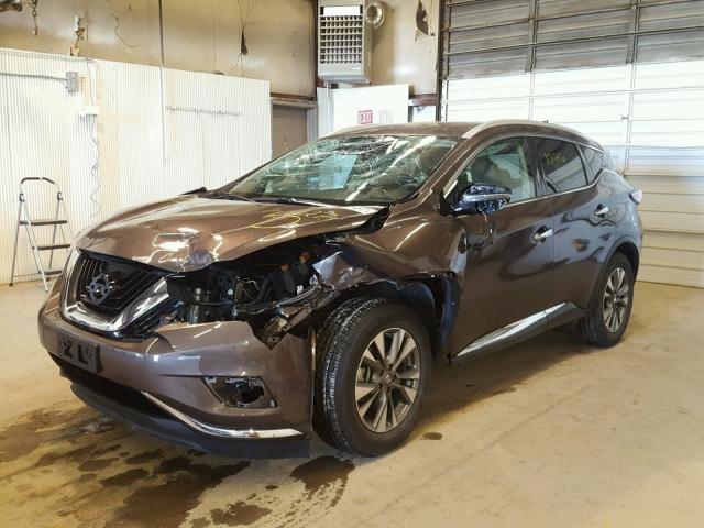 5N1AZ2MH2GN136127 - 2016 NISSAN MURANO S BROWN photo 2