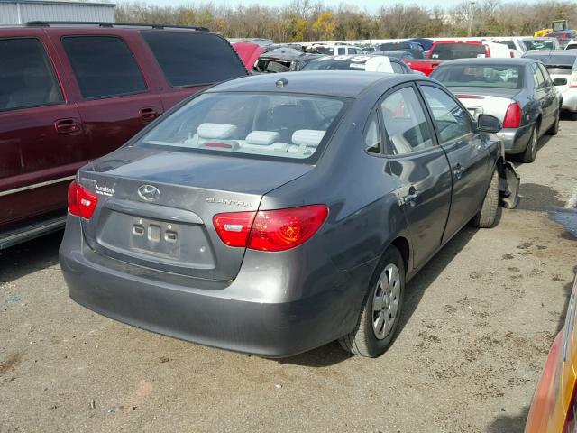 KMHDU46D98U496665 - 2008 HYUNDAI ELANTRA GL GRAY photo 4