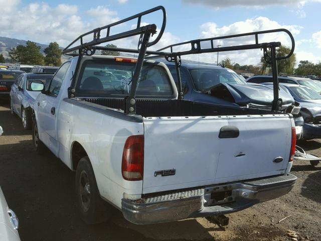 1FTZF1729YNA51210 - 2000 FORD F150 WHITE photo 3