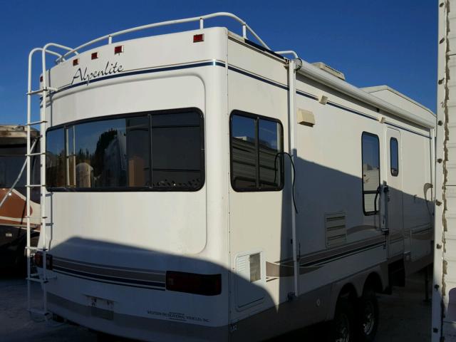 1W53ATN20YY031546 - 2000 CHALET 5TH WHEEL BEIGE photo 4