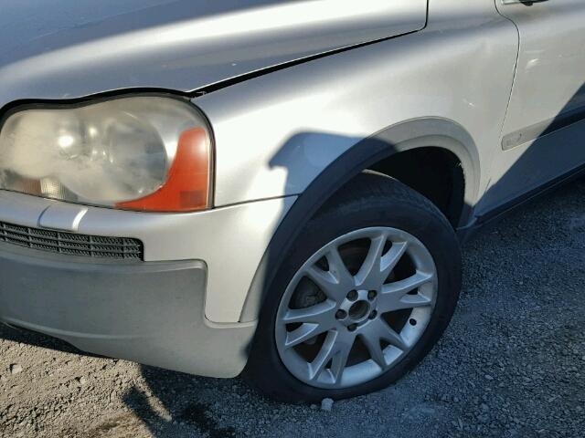 YV1CZ91H841100093 - 2004 VOLVO XC90 T6 SILVER photo 9