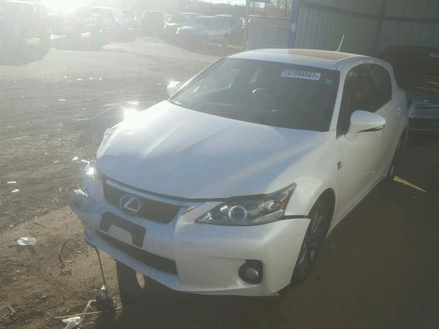 JTHKD5BH2C2082852 - 2012 LEXUS CT 200 WHITE photo 2