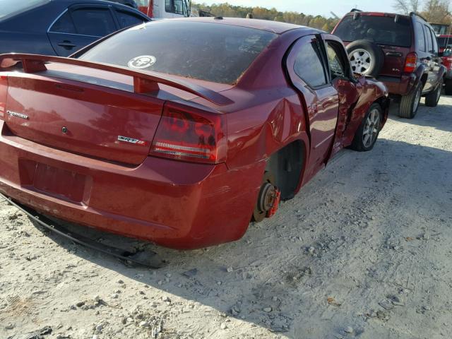 2B3LA73W26H513002 - 2006 DODGE CHARGER SR RED photo 4