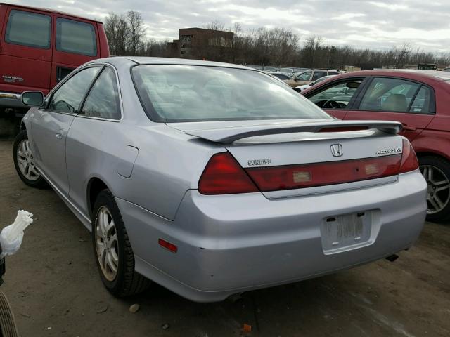 1HGCG22552A039095 - 2002 HONDA ACCORD EX SILVER photo 3