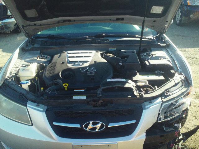 5NPEU46F47H262968 - 2007 HYUNDAI SONATA SE SILVER photo 7