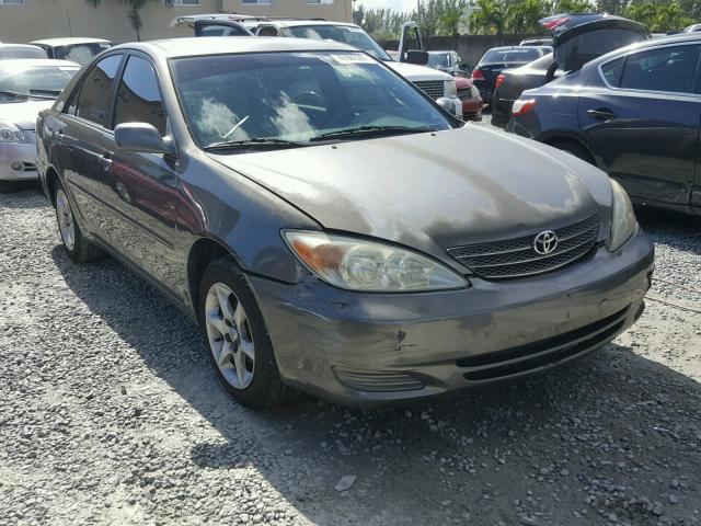 4T1BE32K33U707936 - 2003 TOYOTA CAMRY LE GRAY photo 1