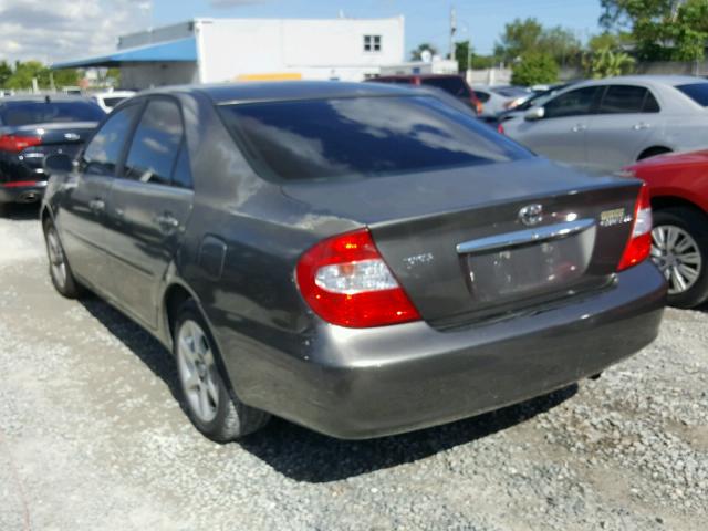 4T1BE32K33U707936 - 2003 TOYOTA CAMRY LE GRAY photo 3