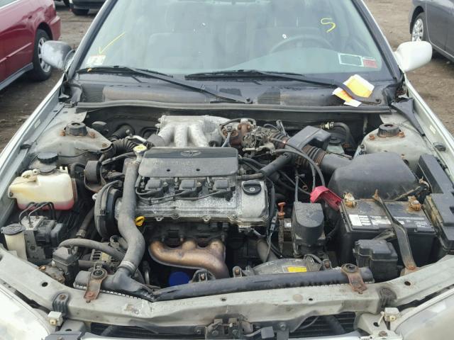 4T1BF22K11U961746 - 2001 TOYOTA CAMRY LE ვერცხლისფერი ფოტო 7