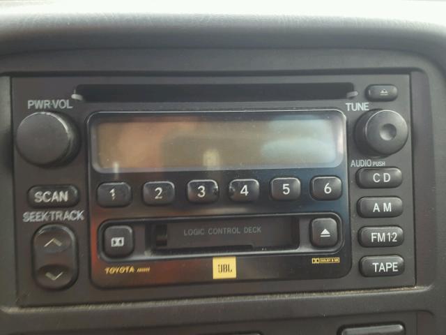 4T1BF22K11U961746 - 2001 TOYOTA CAMRY LE ვერცხლისფერი ფოტო 9